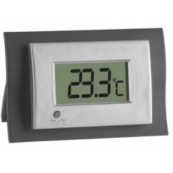 Digital thermometer