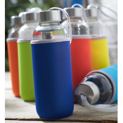 Drikkedunk 450ml i styrol dragt med Jeres reklame. En flot charmerende drikkedunk