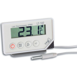  Laboratorie thermometer.