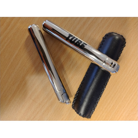 Cylinderlighter i læderetui